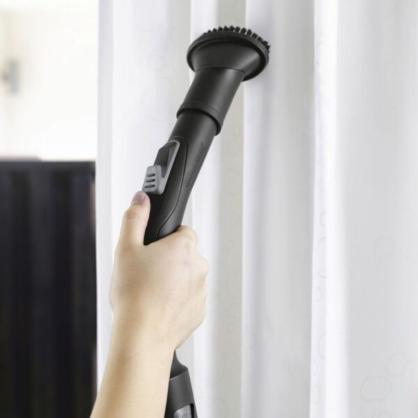 Karcher VC 3 Toz Torbasız 700W Hepa 12 Filtre Elektirikli Süpürge - Beyaz