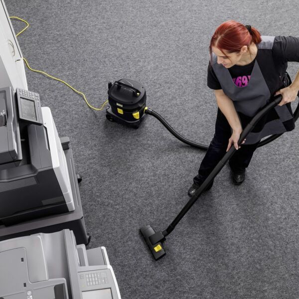 Karcher T 11/1 Classic 850W 11 Litre Profesyonel Torbalı Süpürge - Siyah