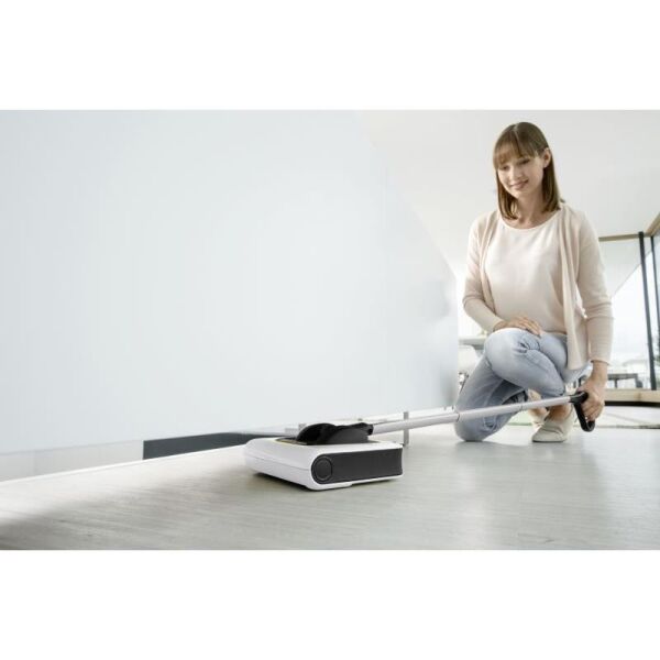 Karcher KB 5 Gırgır Tipi Şarjlı Dikey Süpürge (Beyaz)