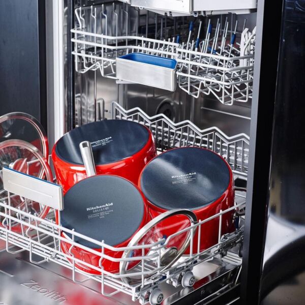 KitchenAid Artisan CC003267-001 Çelik Tencere Empire Red - 20 Cm.