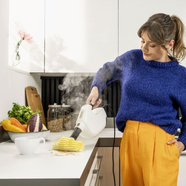 Karcher SC 1 Multi & Mop 1300 W Buharlı Temizlik Makinesi - Beyaz