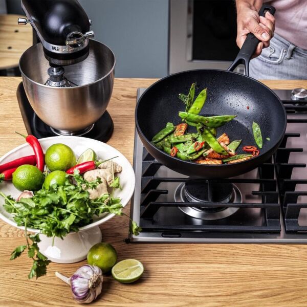 KitchenAid Classic CC003242-001 Alüminyum Wok Tavası 28 Cm.