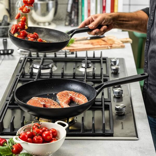 KitchenAid Classic CC003242-001 Alüminyum Wok Tavası 28 Cm.