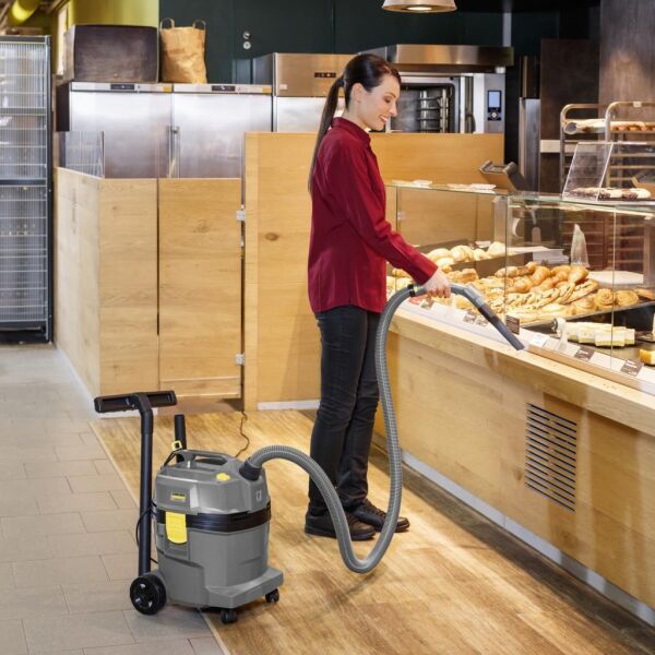 Karcher NT 22/1 AP 1300W Islak Kuru Profesyonel Elektrikli Süpürge