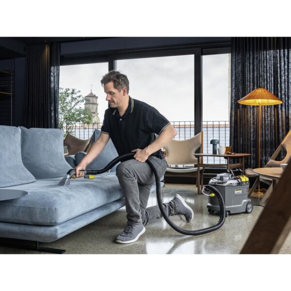 Karcher Puzzi 8/1 Halı ve Koltuk Yıkama Makinesi