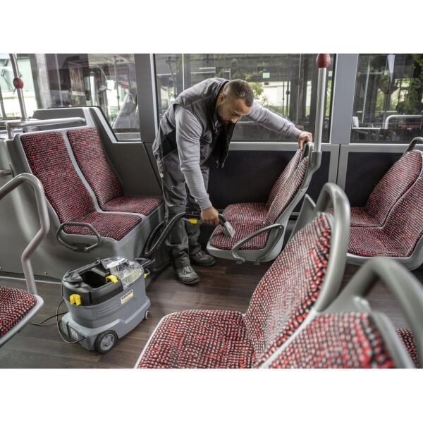 Karcher Puzzi 8/1 Halı ve Koltuk Yıkama Makinesi