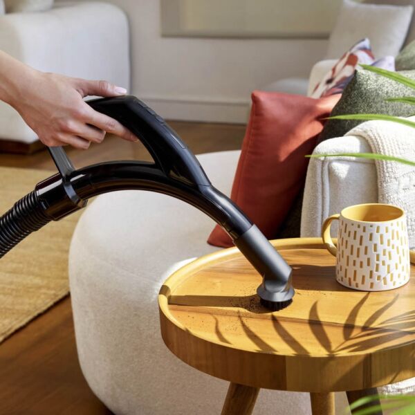 Karcher VCC 6 CycloneX Dual Control BW 800W Toz Torbasız Elektirikli Süpürge - Beyaz (5 Yıl Garanti)