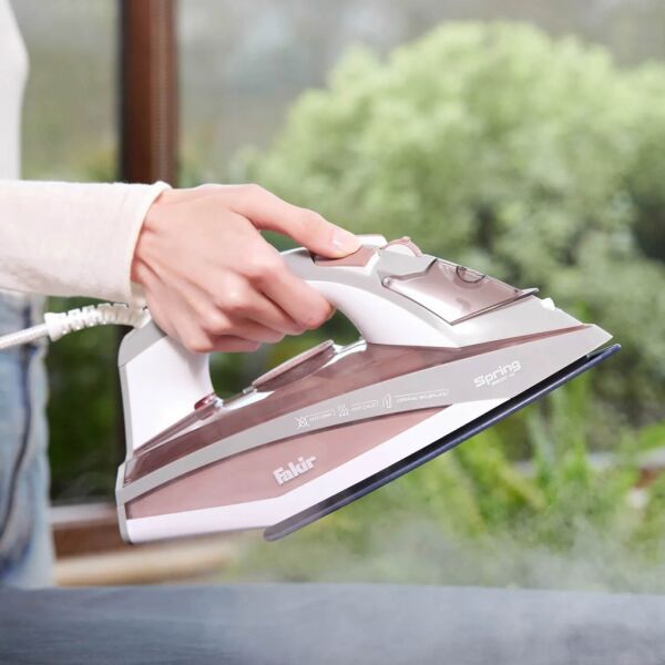 Fakir Spring 2600W Seramik Taban Buharlı Ütü