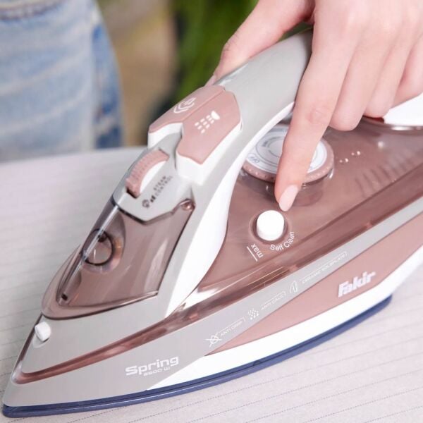 Fakir Spring 2600W Seramik Taban Buharlı Ütü