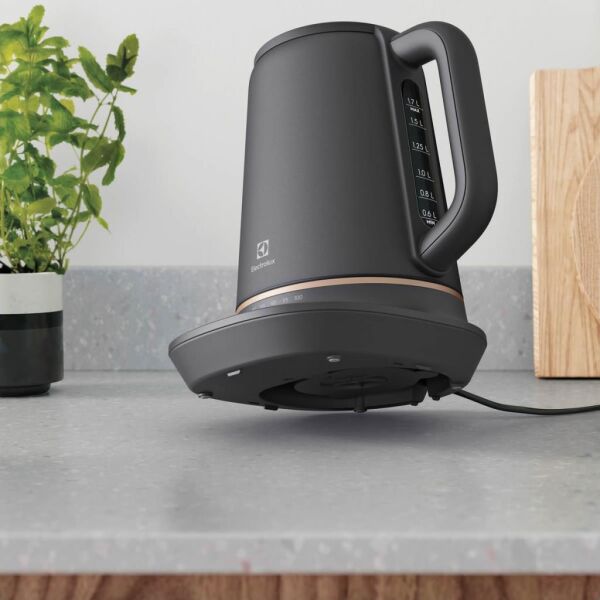 Electrolux E7K1-6BP Zaman ve Sıcaklık Ayarlı 2400 W 1.7 Litre Kettle