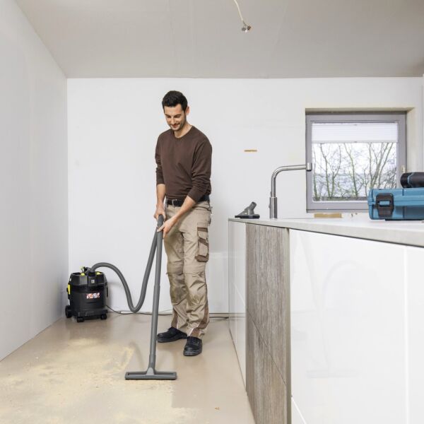 Karcher NT 22/1 AP L Promo 1300W Islak Kuru Profesyonel Elektrikli Süpürge - 13786270