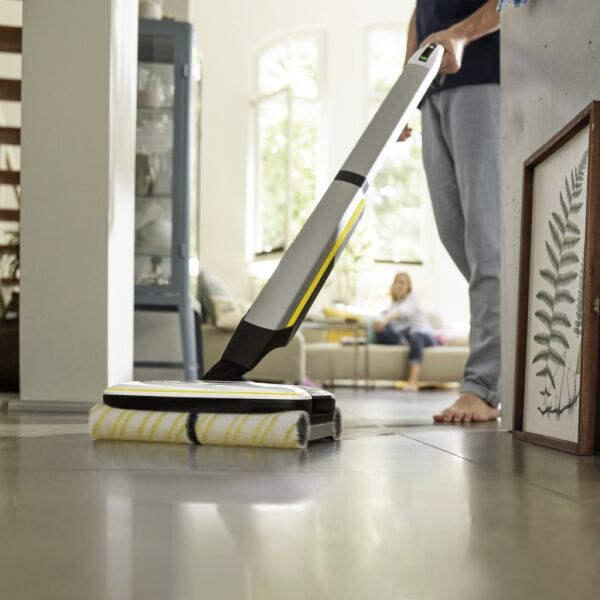 Karcher FC 7 Cordless Kablosuz Şarjlı Zemin Temizleme Makinesi - 10557010