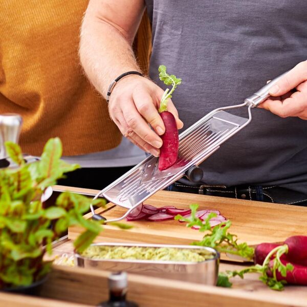 Rösle 95008 Paslanmaz Çelik Ayarlanabilir Rende