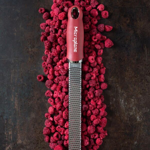 Microplane 46127E Premium Classic Zester - Nar Kırmızısı