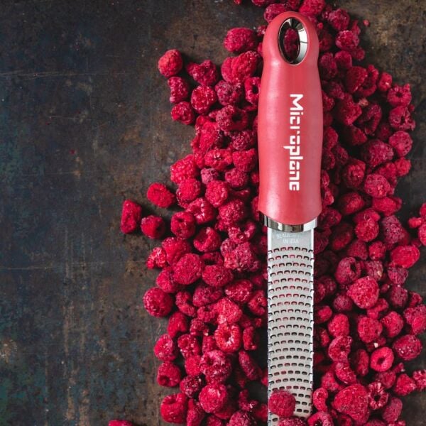 Microplane 46127E Premium Classic Zester - Nar Kırmızısı