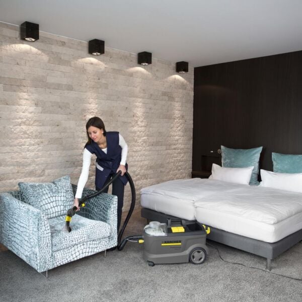 Karcher Puzzi 10/1 Edition Halı ve Koltuk Yıkama Makinesi - Gri