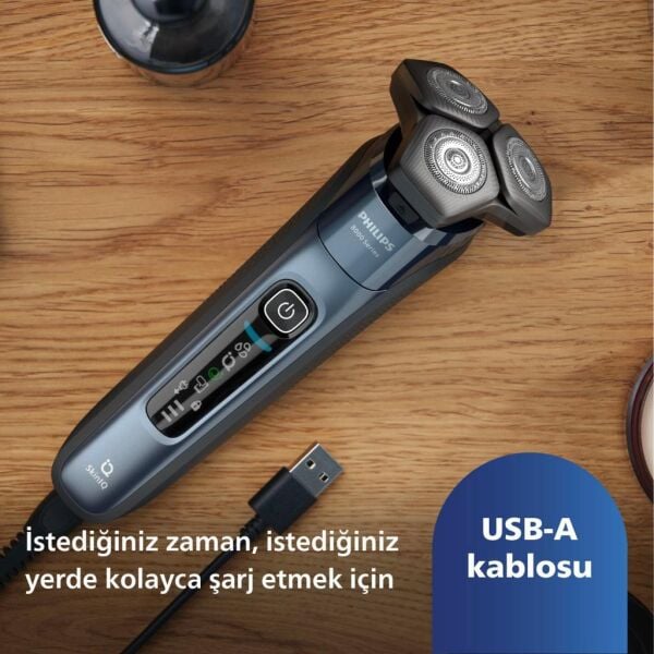 Philips S8692/35 Shaver 8000 Series Islak ve Kuru Tıraş Makinesi