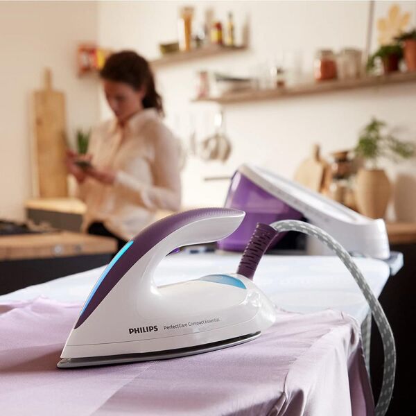 Philips GC6802/30 PerfectCare Compact 5,5 bar 2400W Buhar Kazanlı Ütü