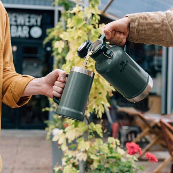 Stanley 10-01941-067 Klasik Vakumlu 1.9 Litre Çelik Termos - Yeşil