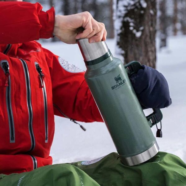 Stanley 10-08265-001 Klasik Vakumlu 1.4 Litre Çelik Termos - Yeşil