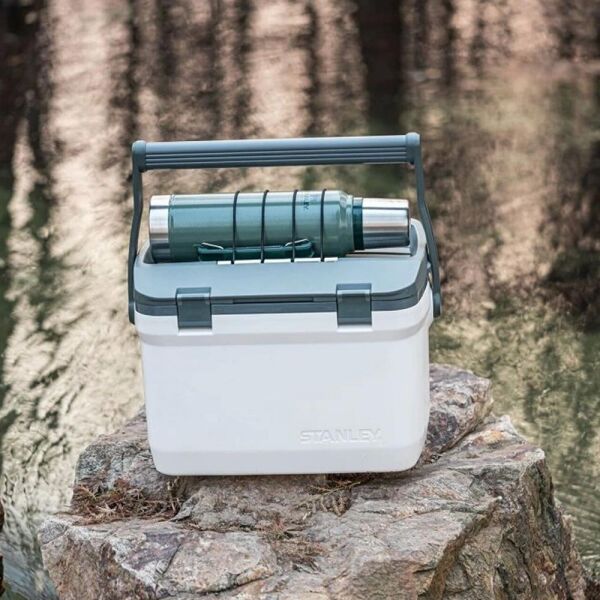 Stanley 10-01623-123 Adventure 15 Litre Taşınabilir Soğutucu Kamp Buzluğu - Beyaz