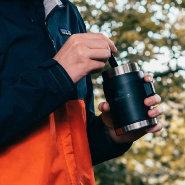 Stanley 10-09382-005 Klasik Kaşıklı 0,40 Litre Çelik Yemek Termosu - Siyah