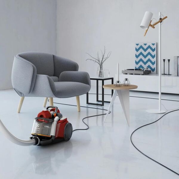 Electrolux EUFC8ANIMA UltraFlex Toz Torbasız Elektirikli Süpürge