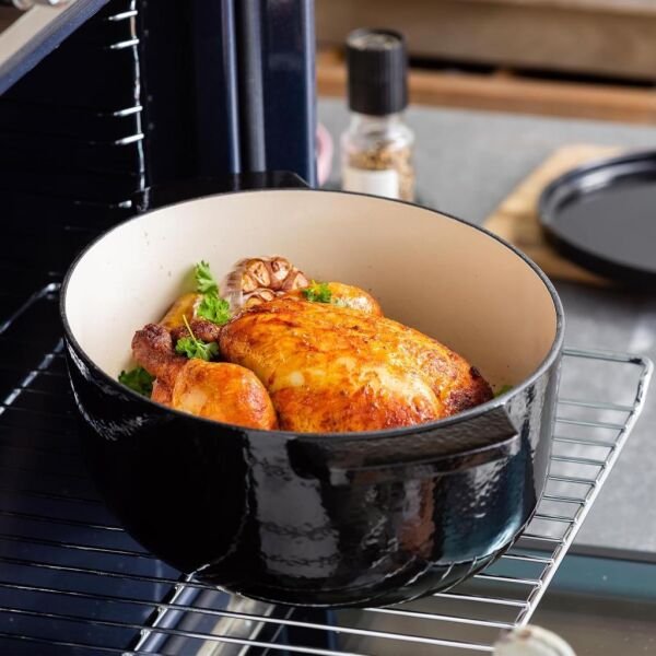 KitchenAid CC006064-001 5.6 Litre 30 cm. Oval Döküm Demir Tencere - Siyah