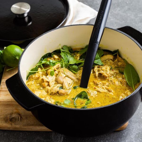 KitchenAid CC006061-001 5.2 Litre 26 cm. Döküm Demir Tencere - Siyah