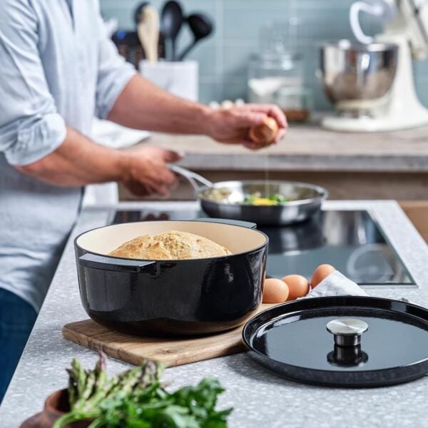 KitchenAid CC006061-001 5.2 Litre 26 cm. Döküm Demir Tencere - Siyah