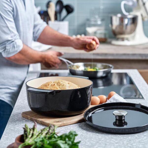 KitchenAid CC006061-001 5.2 Litre 26 cm. Döküm Demir Tencere - Siyah