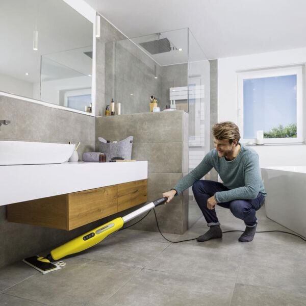 Karcher SC 3 Upright EasyFix 1600 W Dikey Buharlı Temizlik Makinesi