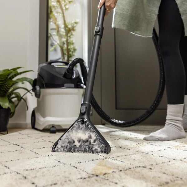 Karcher SE 5 Halı ve Koltuk Yıkama Makinesi - Beyaz